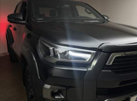 Toyota - Hilux