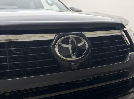 Toyota - Hilux