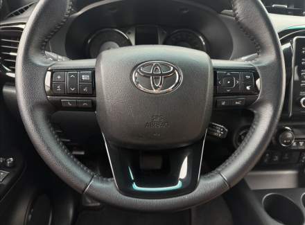 Toyota - Hilux