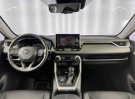 Toyota - RAV 4