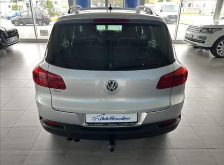 Volkswagen - Tiguan