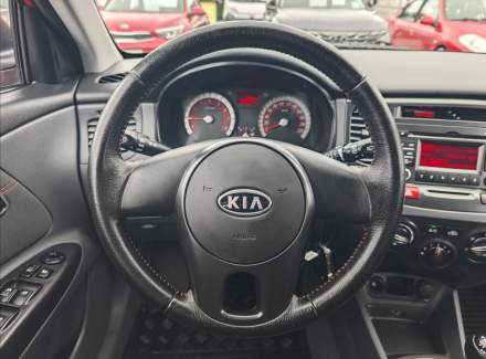Kia - Rio
