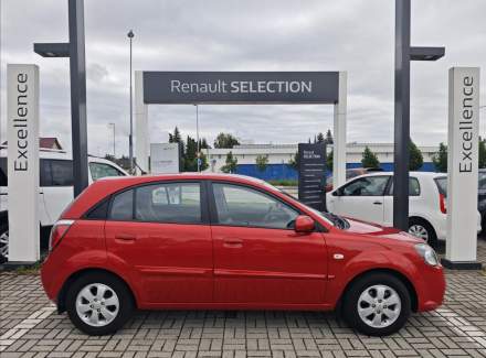 Kia - Rio