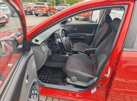 Kia - Rio