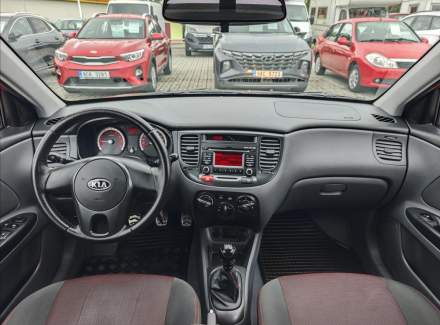 Kia - Rio