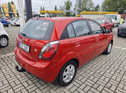 Kia - Rio