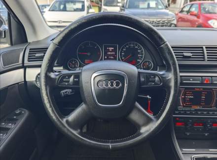 Audi - A4