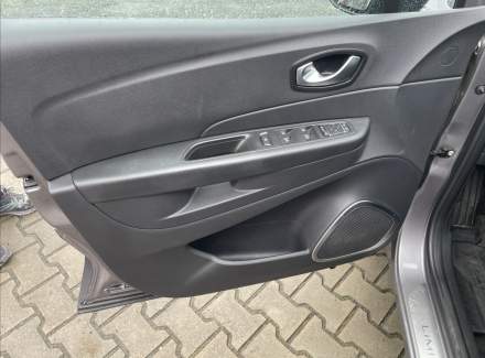 Renault - Captur