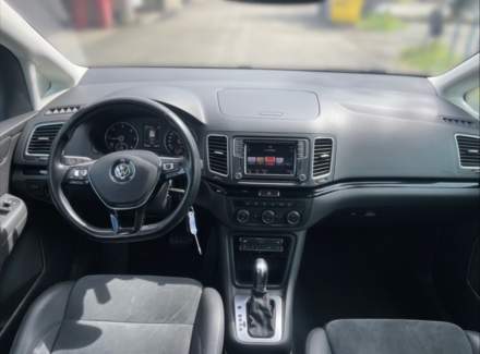 Volkswagen - Sharan