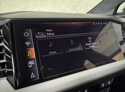 Audi - Q4 e-tron