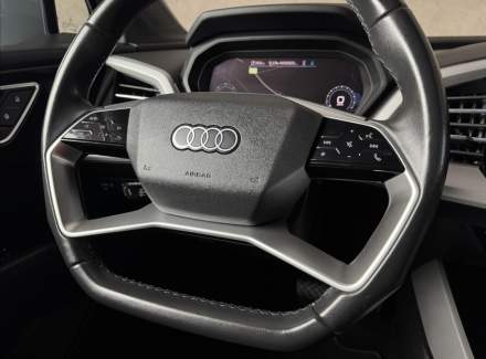 Audi - Q4 e-tron