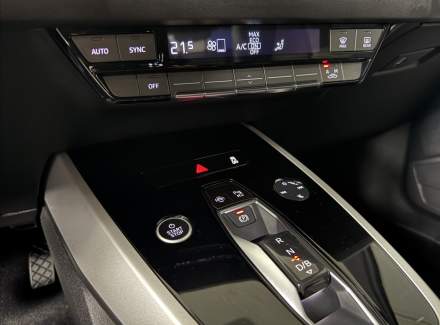 Audi - Q4 e-tron