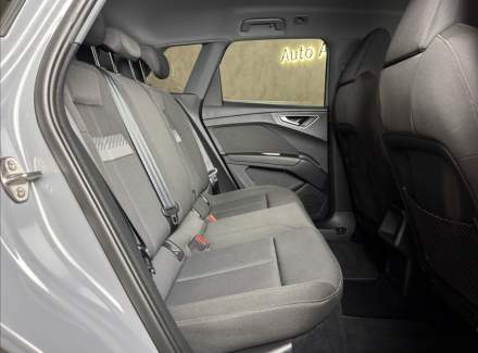 Audi - Q4 e-tron