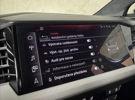 Audi - Q4 e-tron
