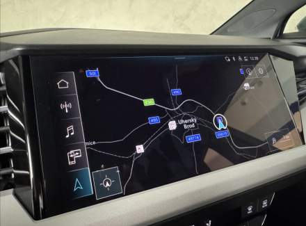 Audi - Q4 e-tron