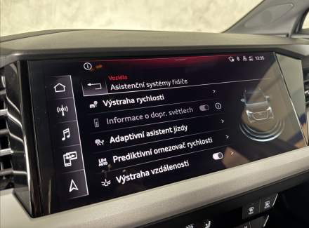 Audi - Q4 e-tron