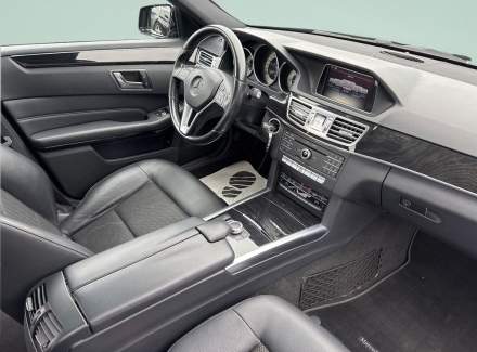 Mercedes-Benz - E-class
