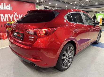 Mazda - 3