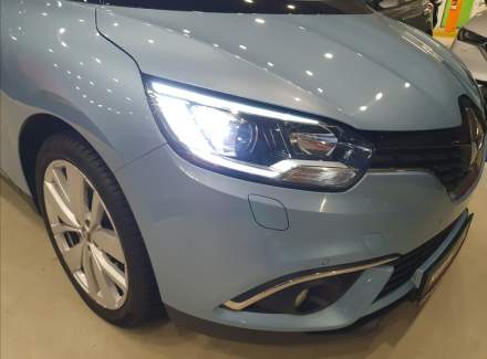 Renault - Scenic
