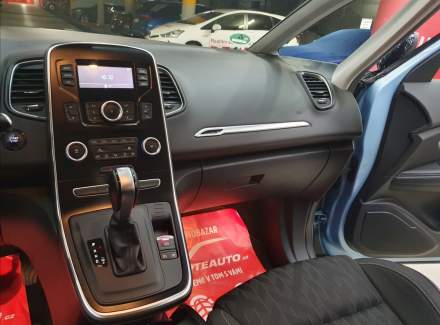 Renault - Scenic