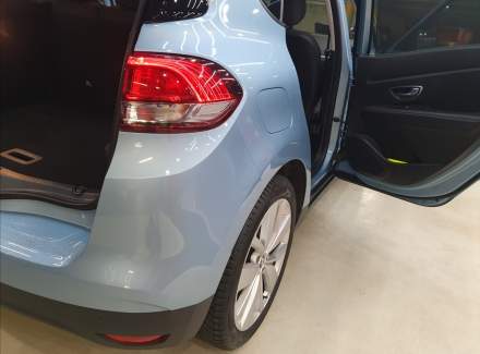 Renault - Scenic