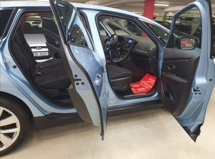 Renault - Scenic