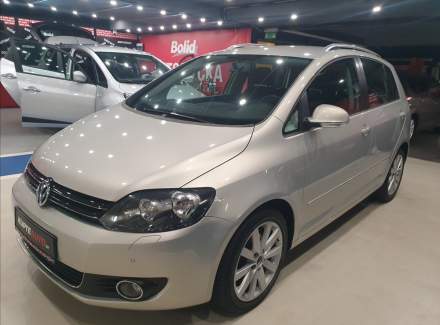 Volkswagen - Golf