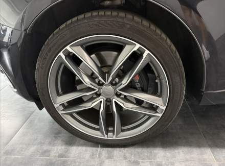 Audi - SQ5