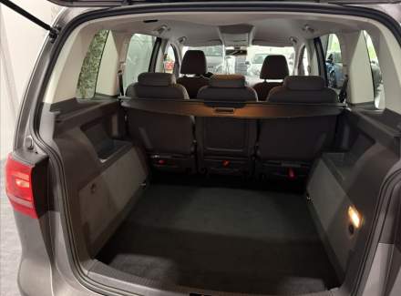 Volkswagen - Touran