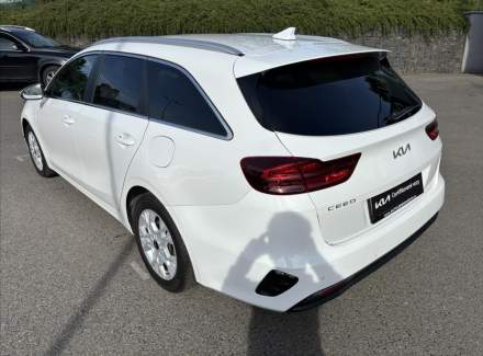 Kia - Cee'd