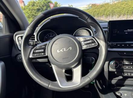 Kia - Cee'd
