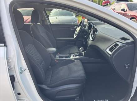 Kia - Cee'd
