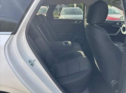 Kia - Cee'd