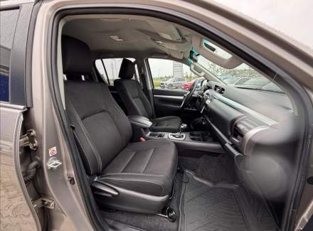 Toyota - Hilux