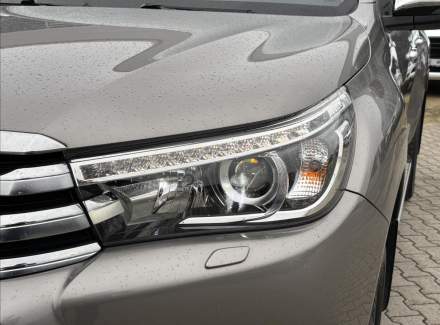 Toyota - Hilux