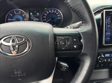 Toyota - Hilux