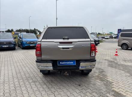 Toyota - Hilux