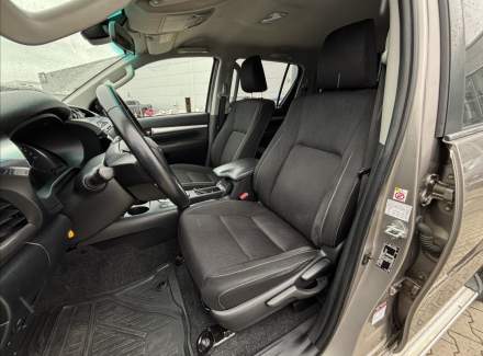 Toyota - Hilux