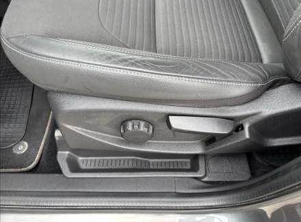 Ford - Kuga