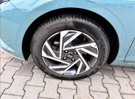 Hyundai - i20