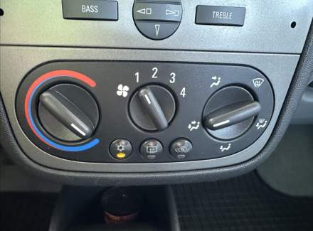 Opel - Corsa