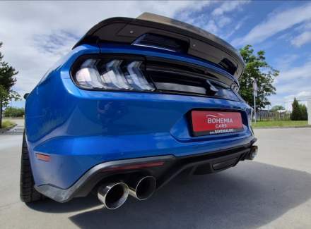Ford - Mustang