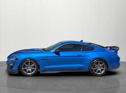 Ford - Mustang