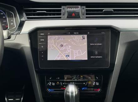 Volkswagen - Passat
