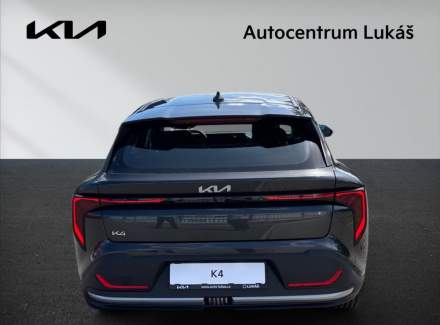 Kia - K4