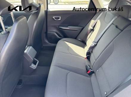 Kia - K4