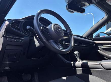 Mazda - 3