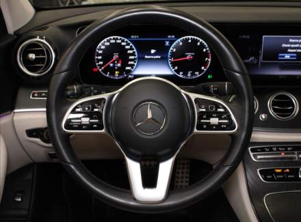 Mercedes-Benz - E-class