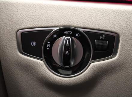 Mercedes-Benz - E-class