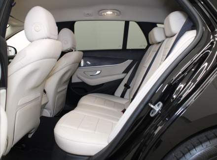 Mercedes-Benz - E-class
